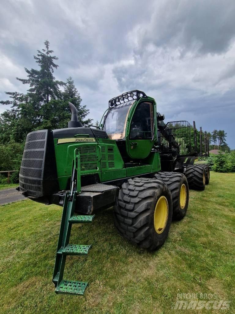 John Deere 1110G Lassbærere