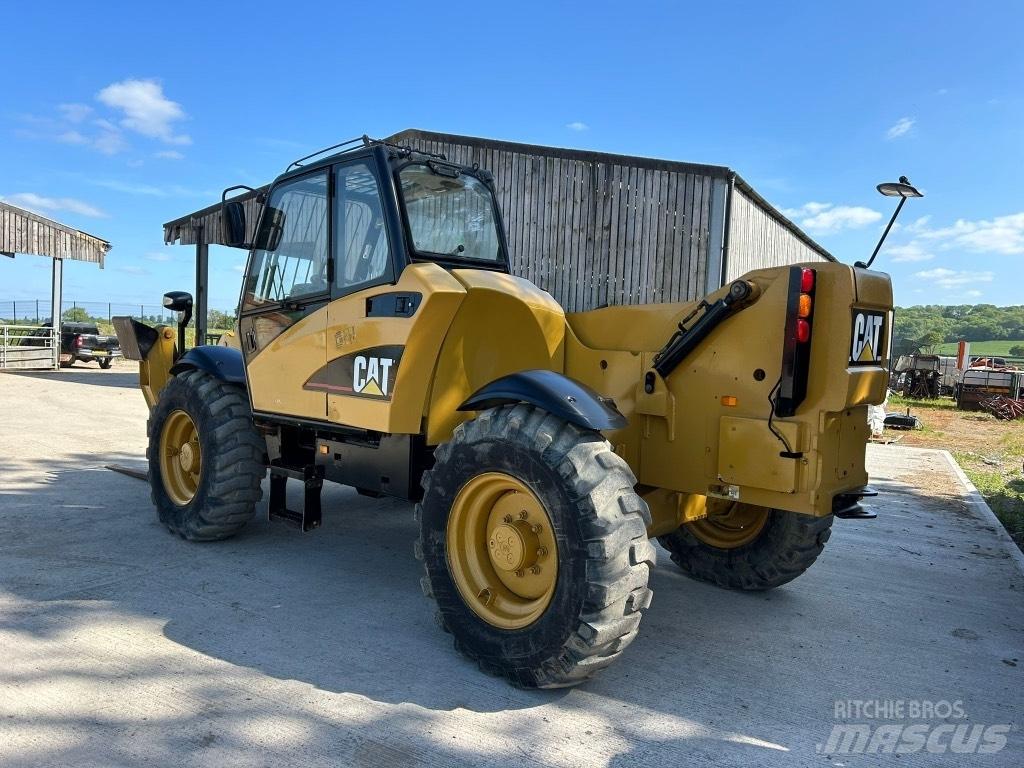 CAT TH 355 B Teleskoplastere
