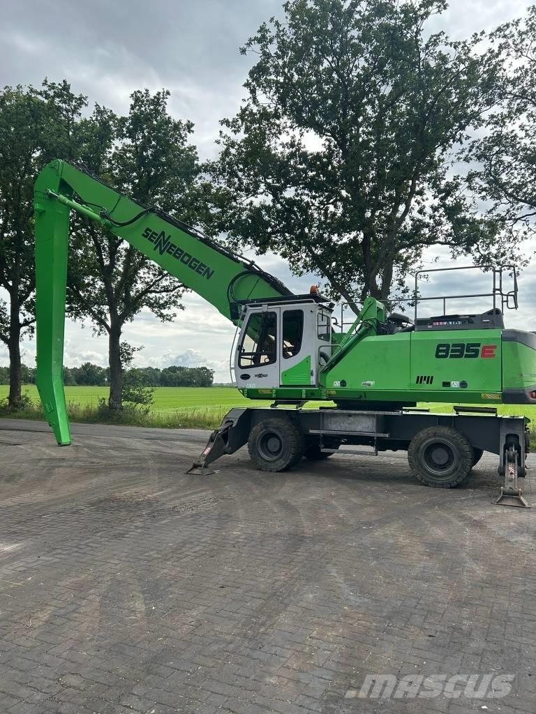 Sennebogen 835 M Gravemaskiner for avfallshåndtering