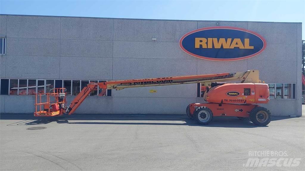 JLG 860SJ Teleskop bomlifter