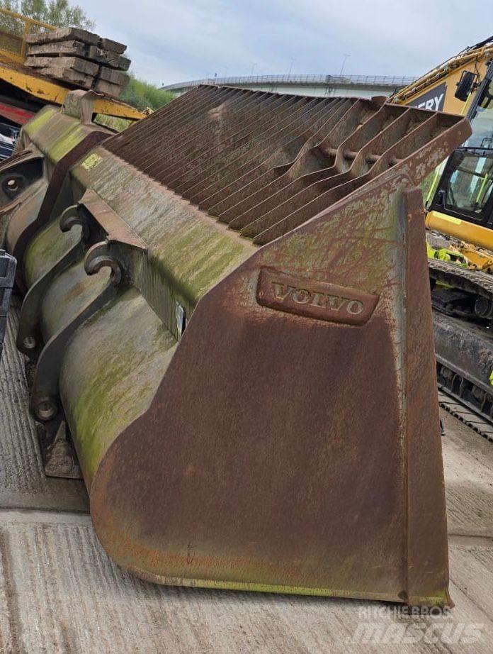 Volvo L 220 H Hjullastere