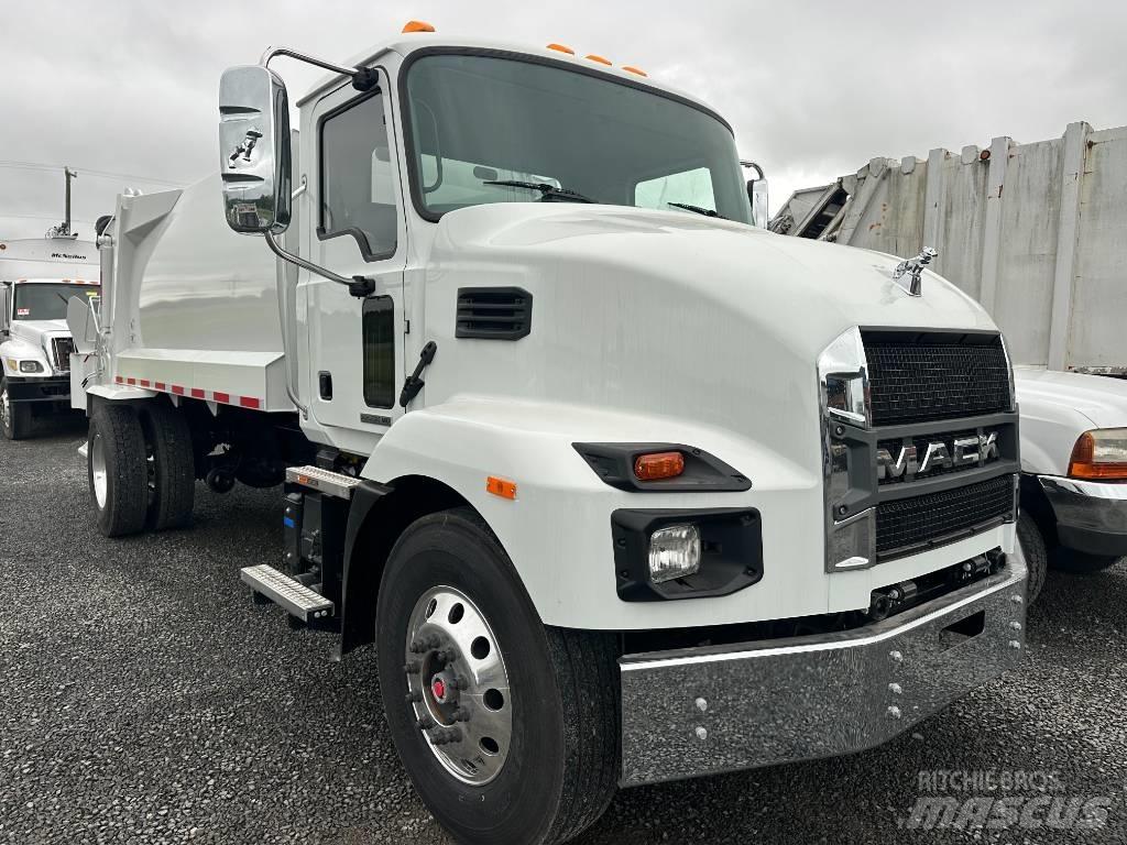 Mack MD7 Renovasjonsbil