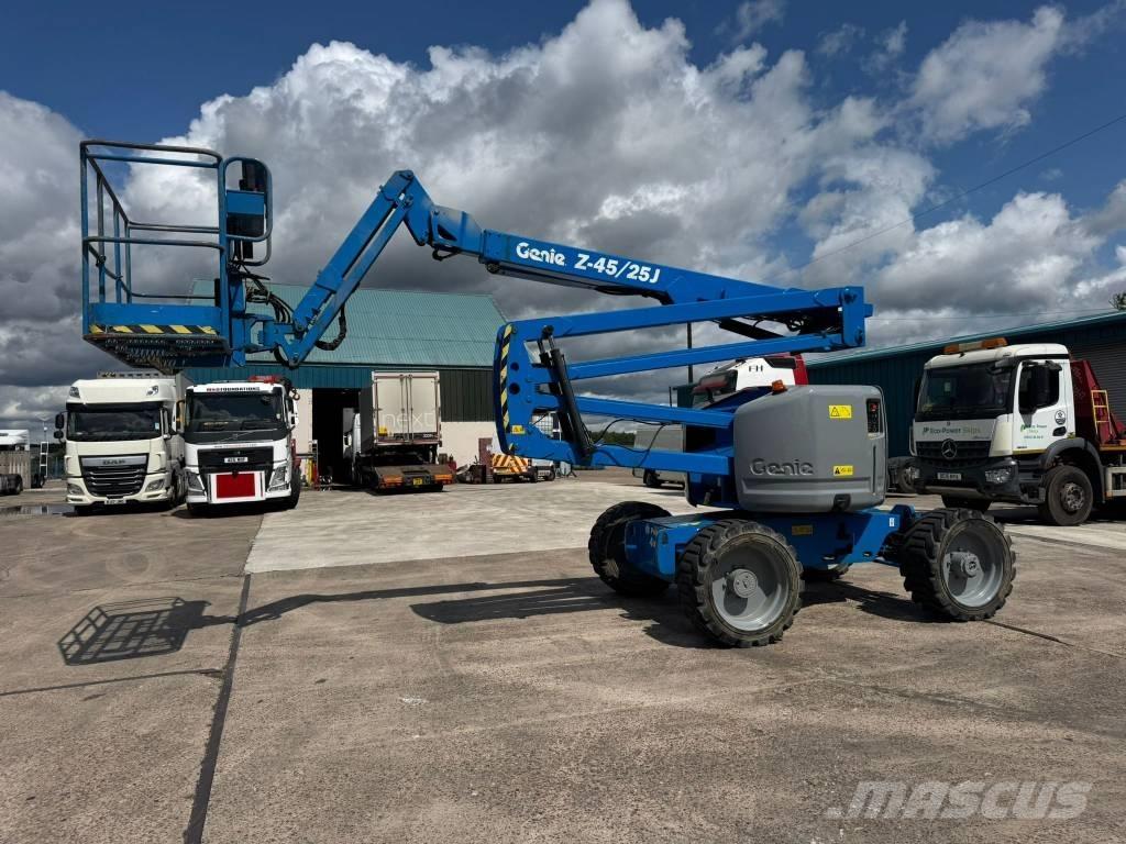 Genie Z 45/25 Leddede bomlifter