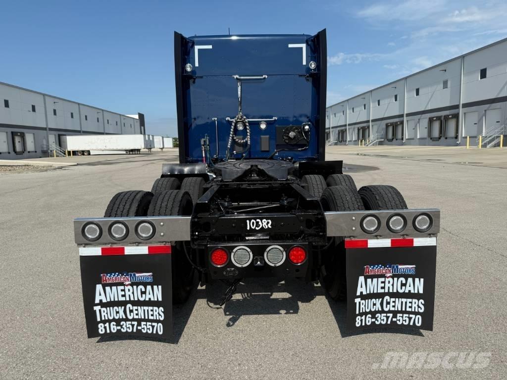 Kenworth W 990 Trekkvogner