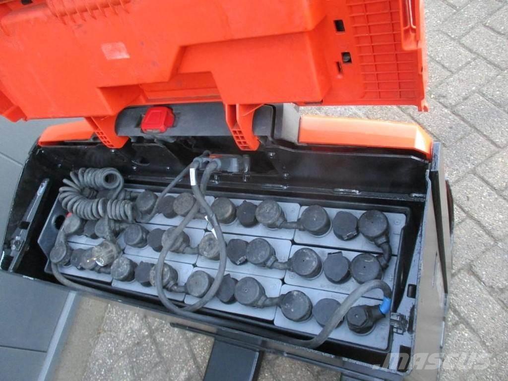 BT LWE 160 Lavtløftende truck