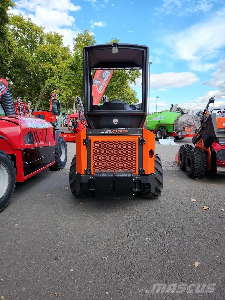 Castloaders 30T Kompakttraktorer