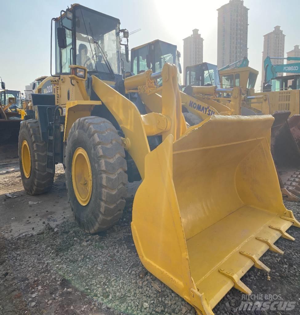 Komatsu WA 320-5 Hjullastere