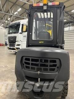 Hangcha CPCD35-XW97F Diesel Trucker