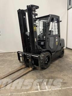 Hangcha CPCD35-XW97F Diesel Trucker