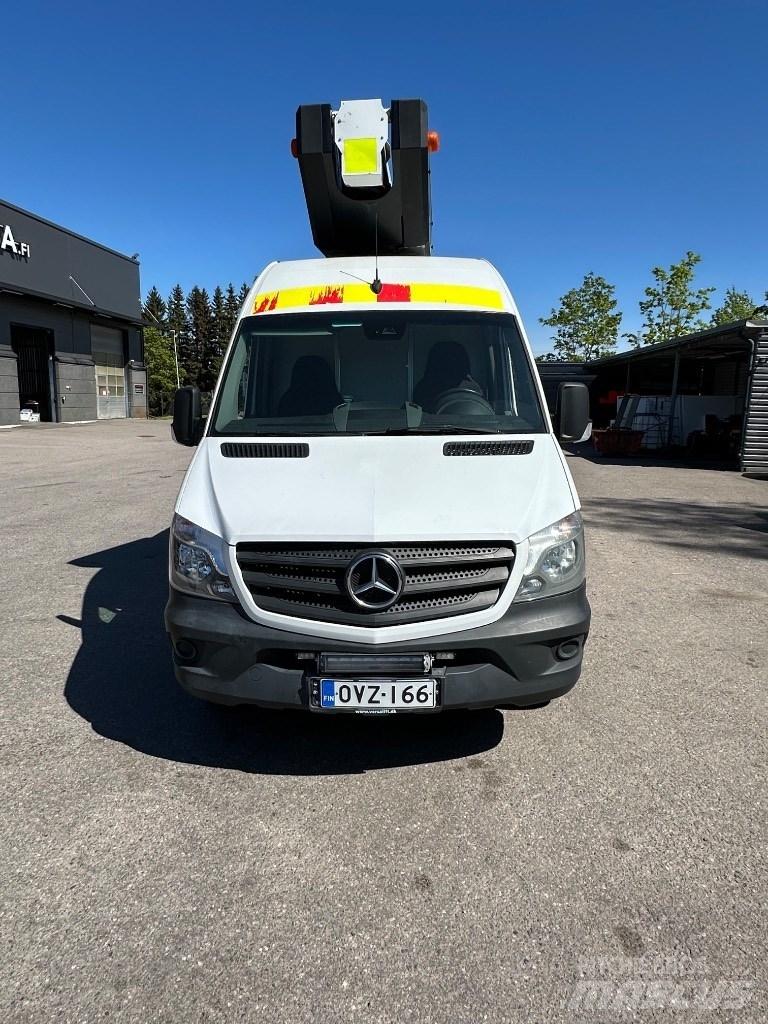 VERSALIFT VDT-170-F Bilmontert lift