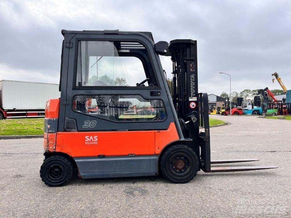 Toyota 7FBMF30 Elektriske trucker