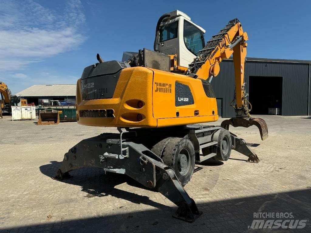 Liebherr LH 22 M Gravemaskiner for avfallshåndtering