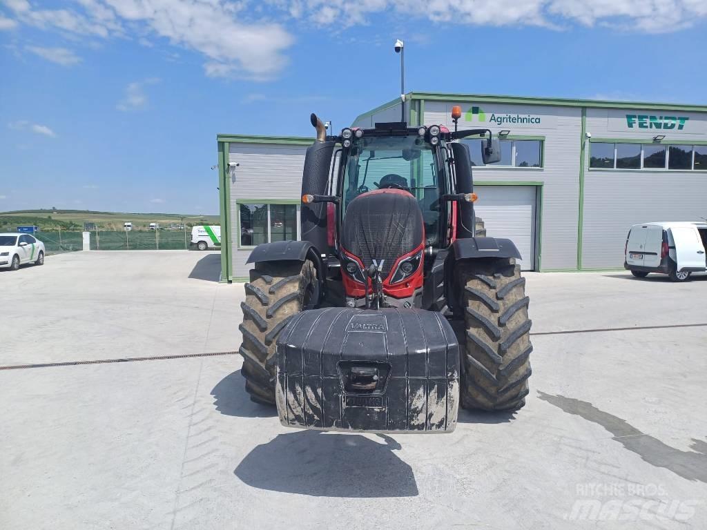 Valtra T 234 Traktorer