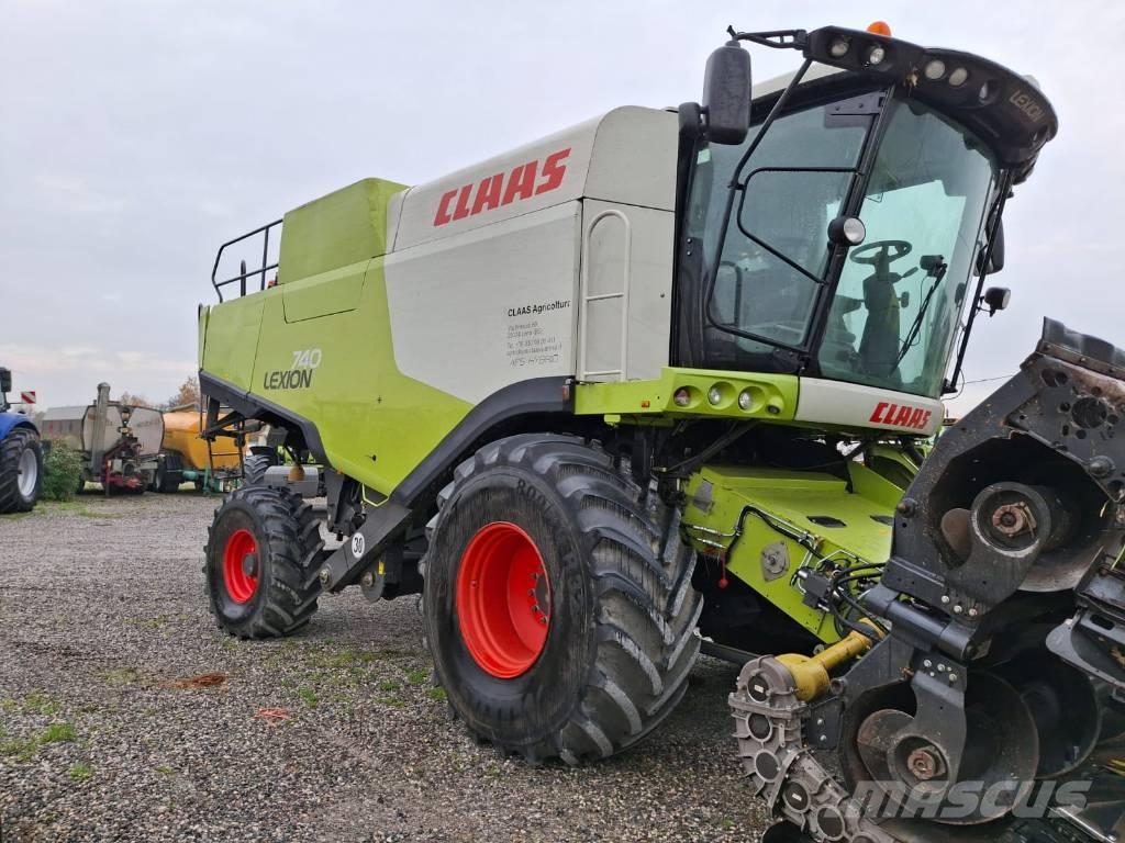 CLAAS Lexion 740 Skurtreskere