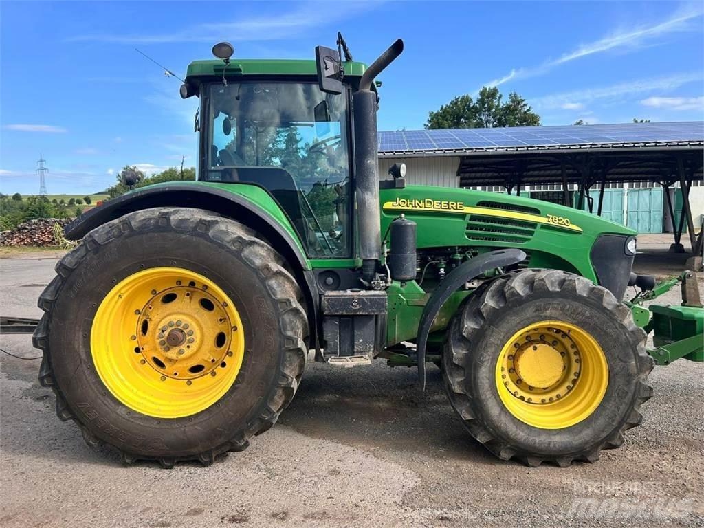 John Deere 7820 Traktorer