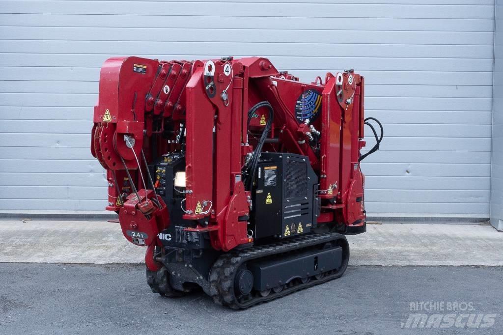 Unic URW-245 Minikraner