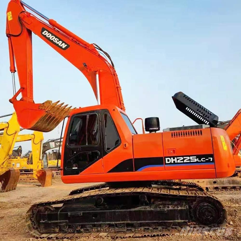 Doosan DH 225 LC-7 Beltegraver