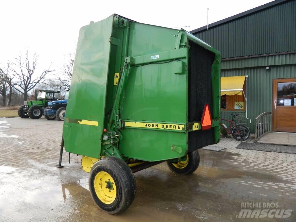 John Deere 550 Rundballepresser