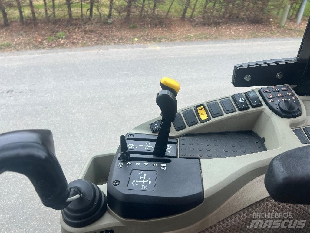 John Deere 3046 R Kompakttraktorer