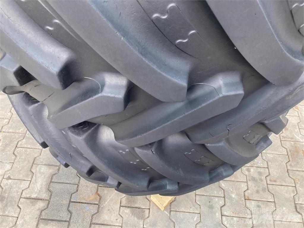 BKT 600/65R30 Dekk, hjul og felger