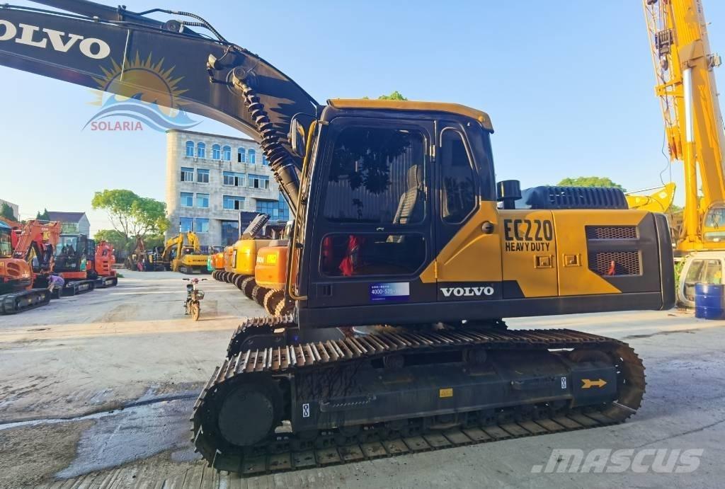 Volvo EC 220 DL Beltegraver