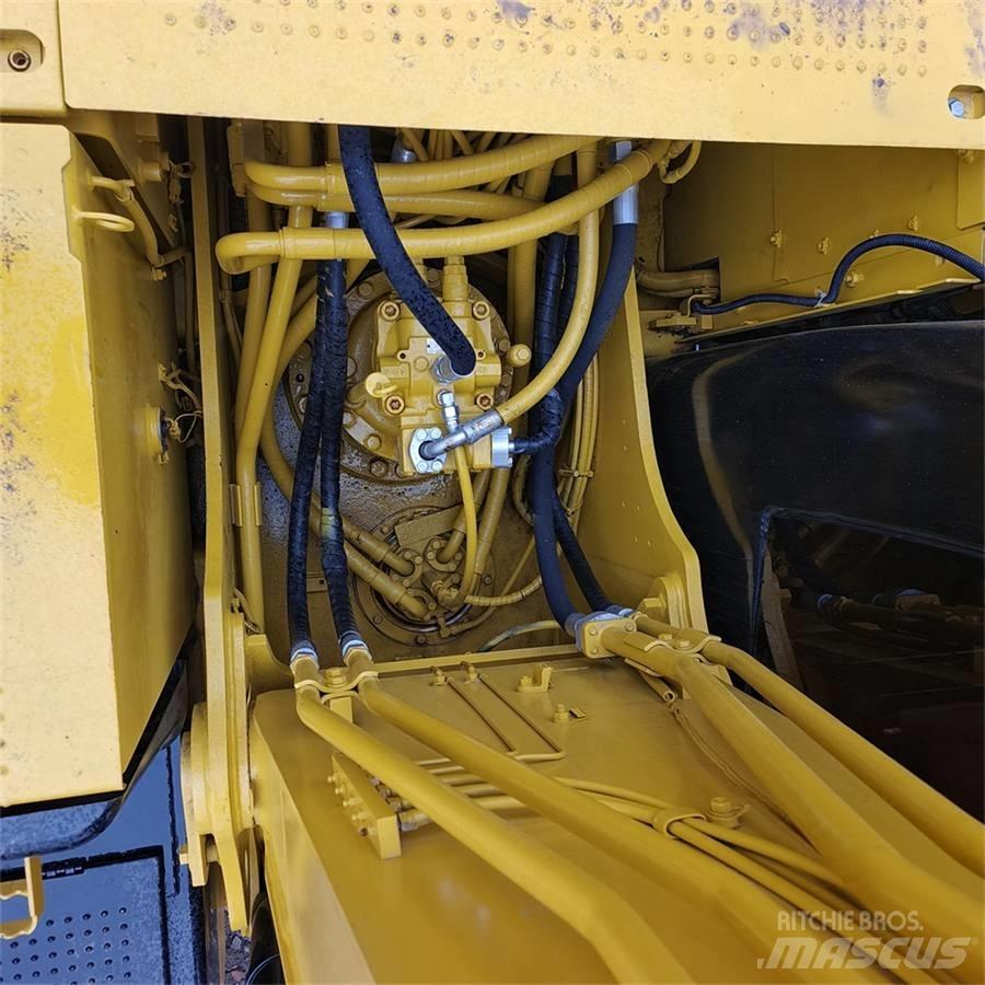 CAT 320 D Beltegraver