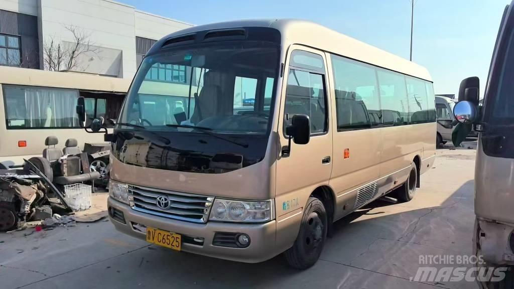 Toyota Coaster Intercity busser