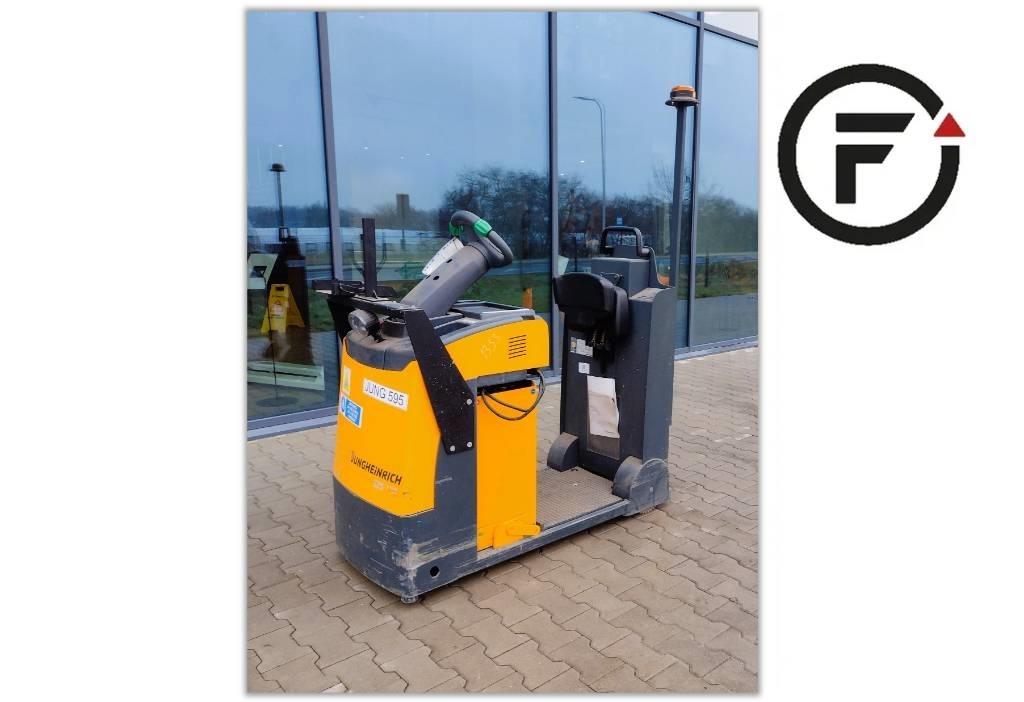 Jungheinrich EZS 130 Tauetraktor