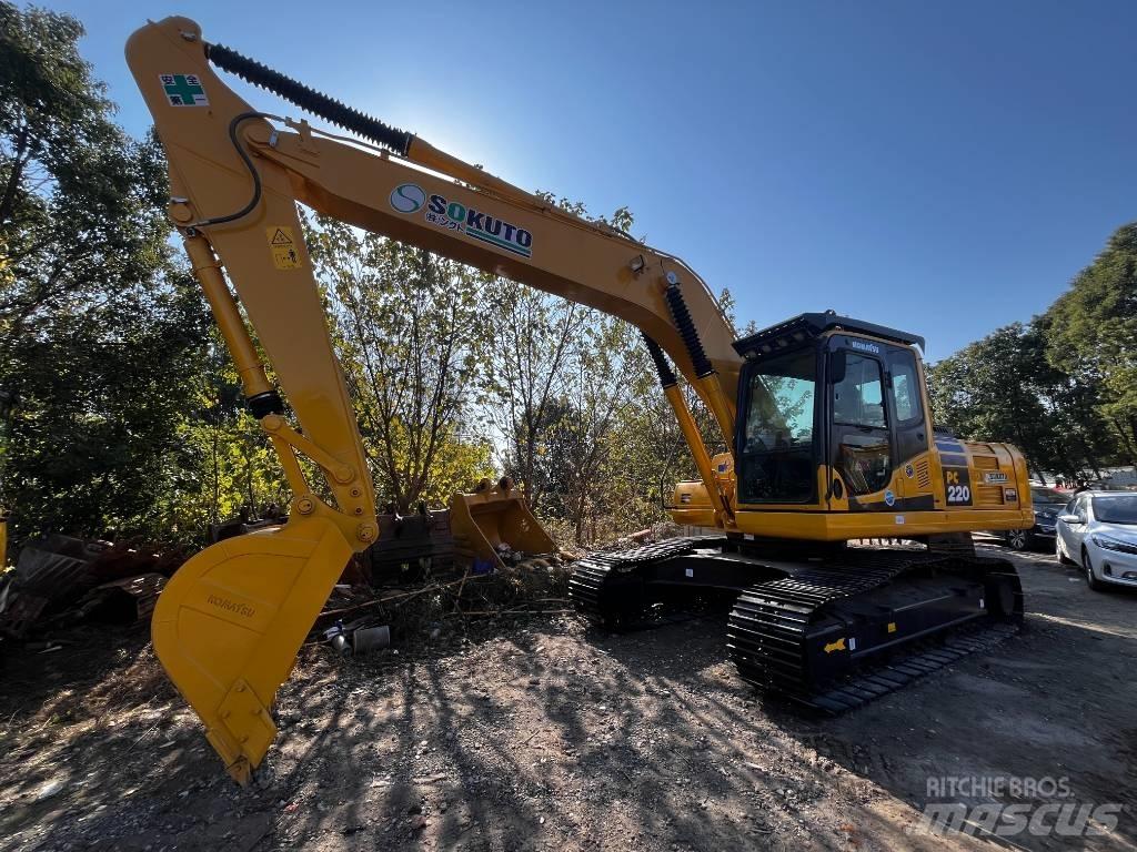Komatsu PC 220-8 Beltegraver