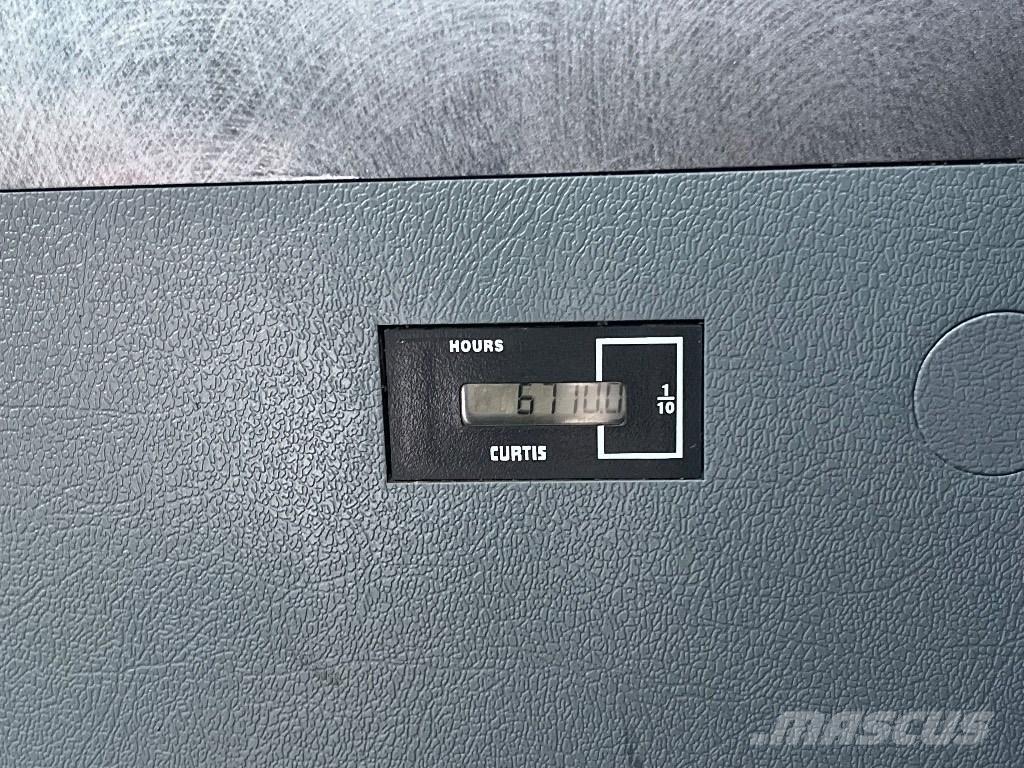 Hyundai HX140L Beltegraver