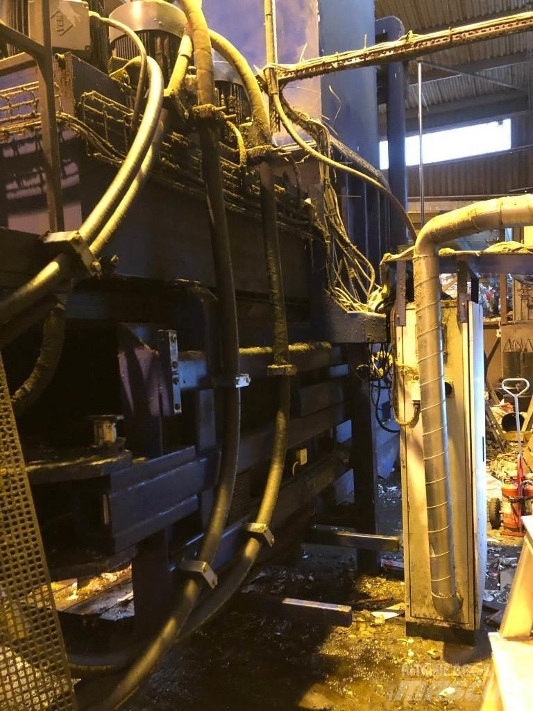 Iggesund Balers Avfallskomprimatorer