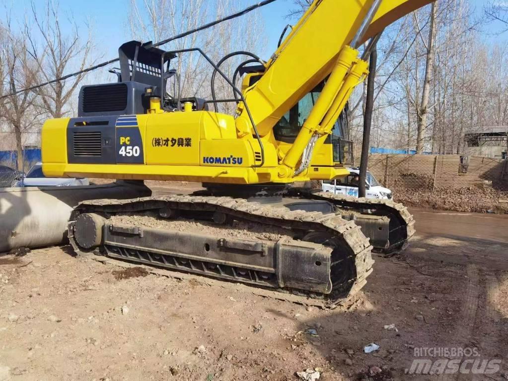 Komatsu PC 450-8 Beltegraver