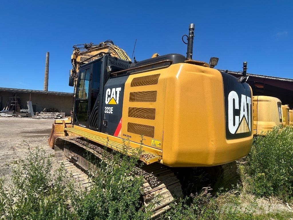 CAT 323 EL Beltegraver