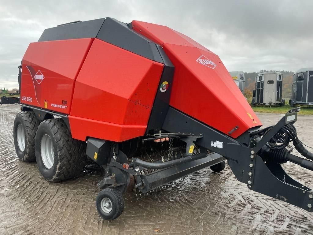 Kuhn LSB 890 Firkantpresser