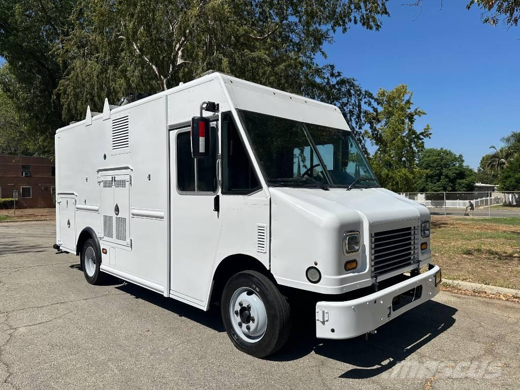  frieghtliner mt45 Pickup/planbiler