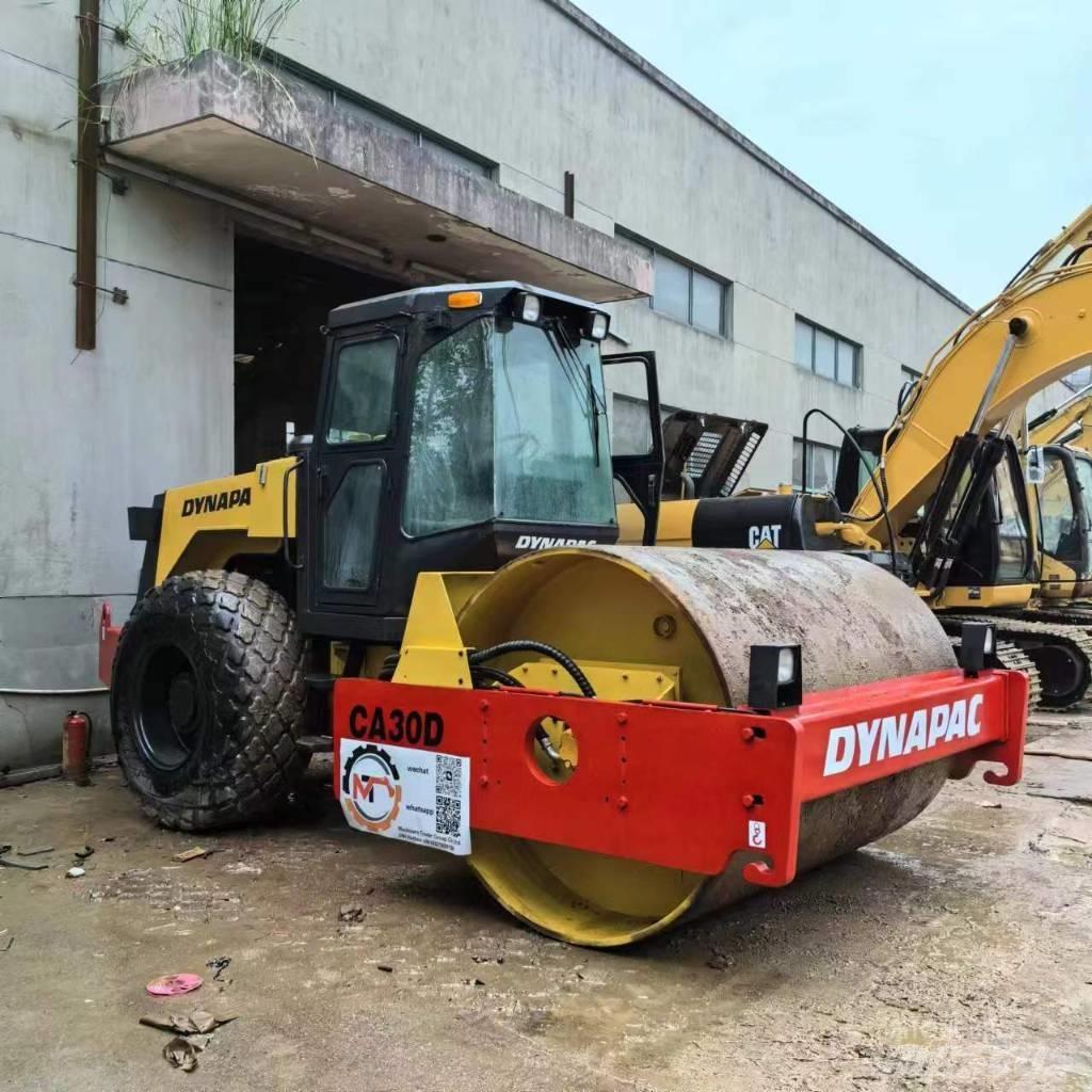 Dynapac CA 30 D Valsetog