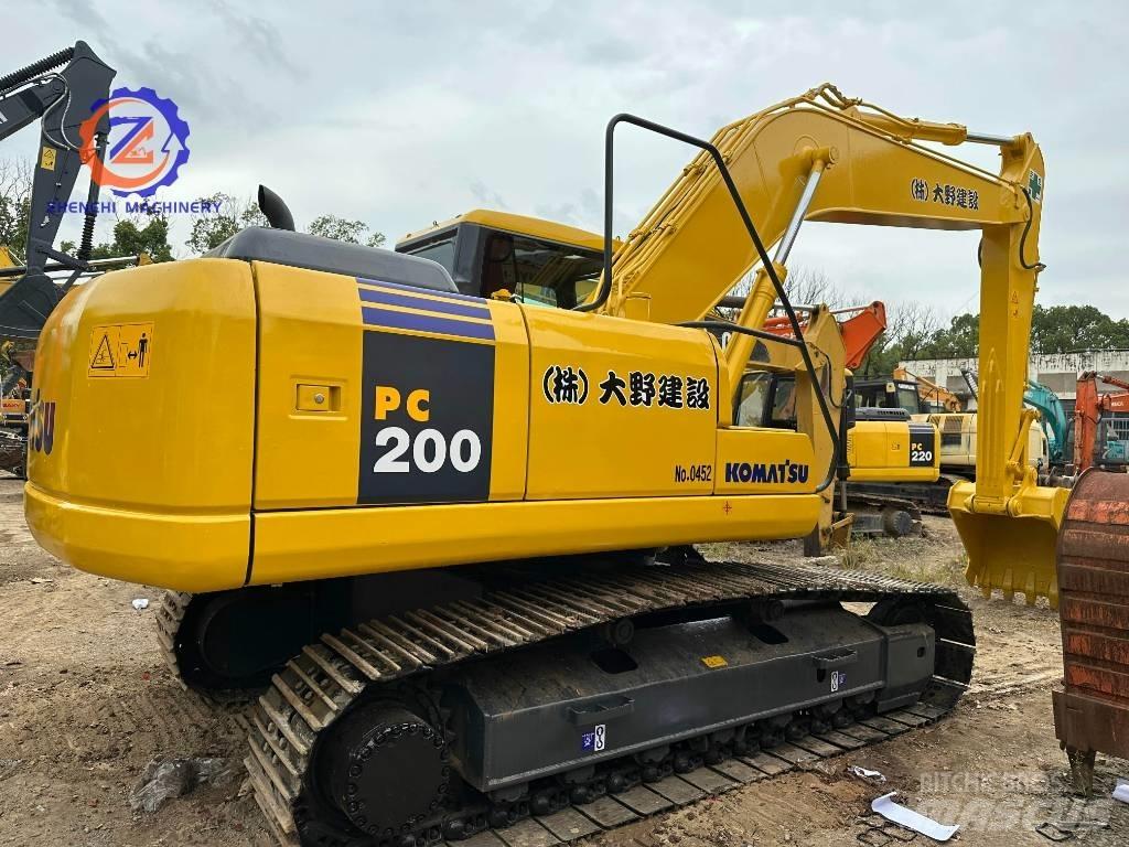 Komatsu PC 200-7 Beltegraver