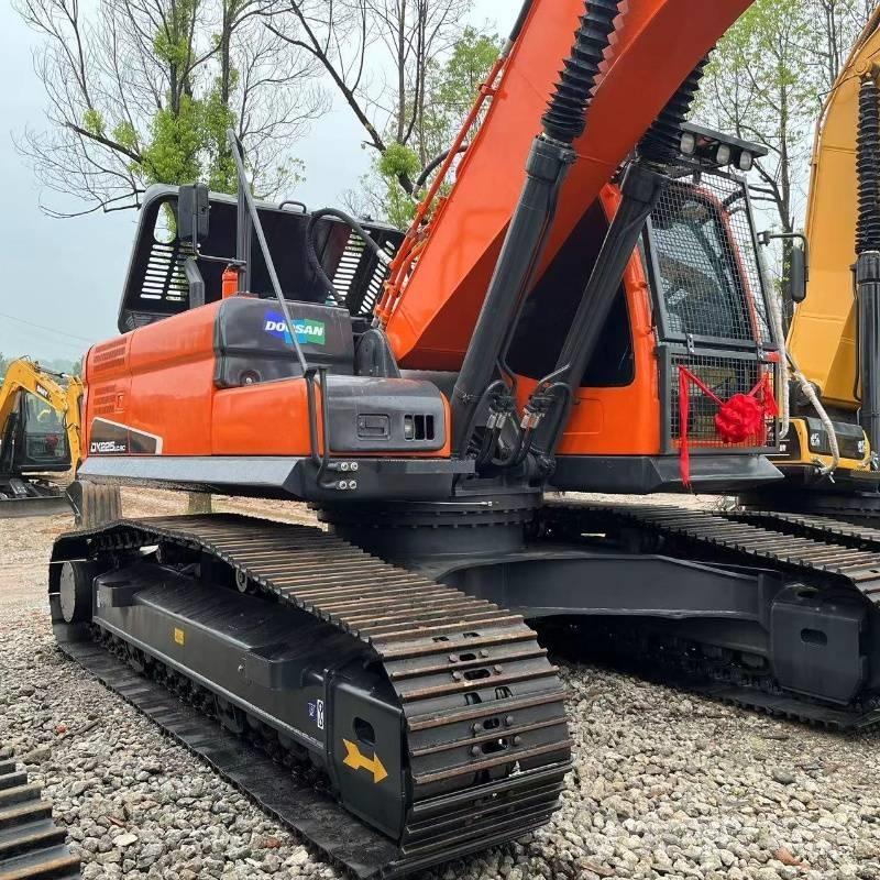 Doosan DX 225 Beltegraver