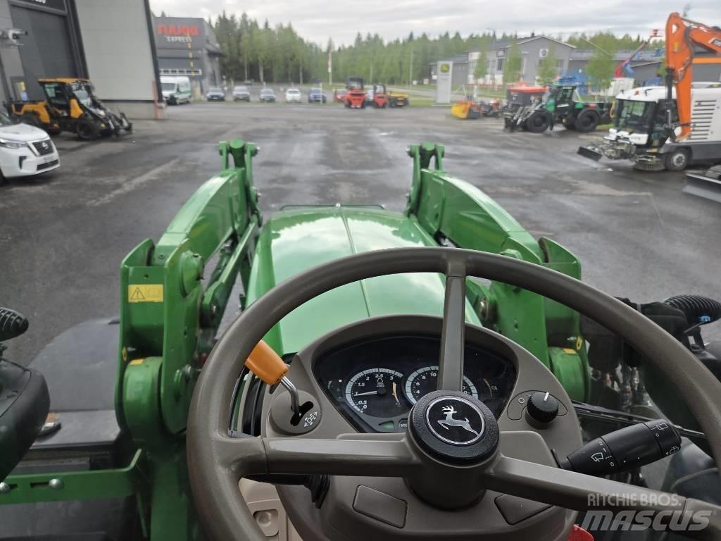 John Deere 6155R Traktorer