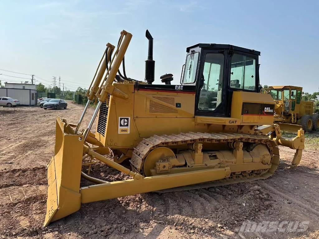 CAT D 6 G Dozere Beltegående