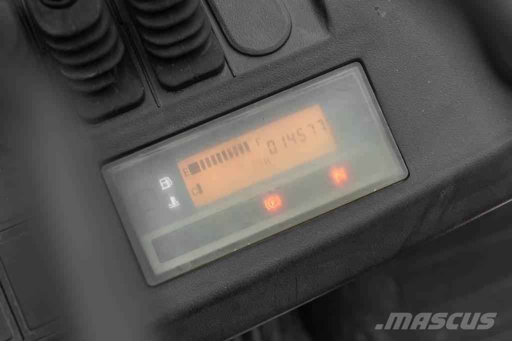 Manitou MI 30 D Diesel Trucker
