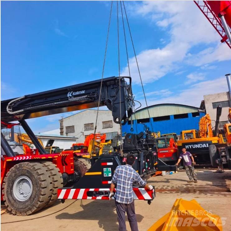 Kalmar DRF 450 Reachstackere