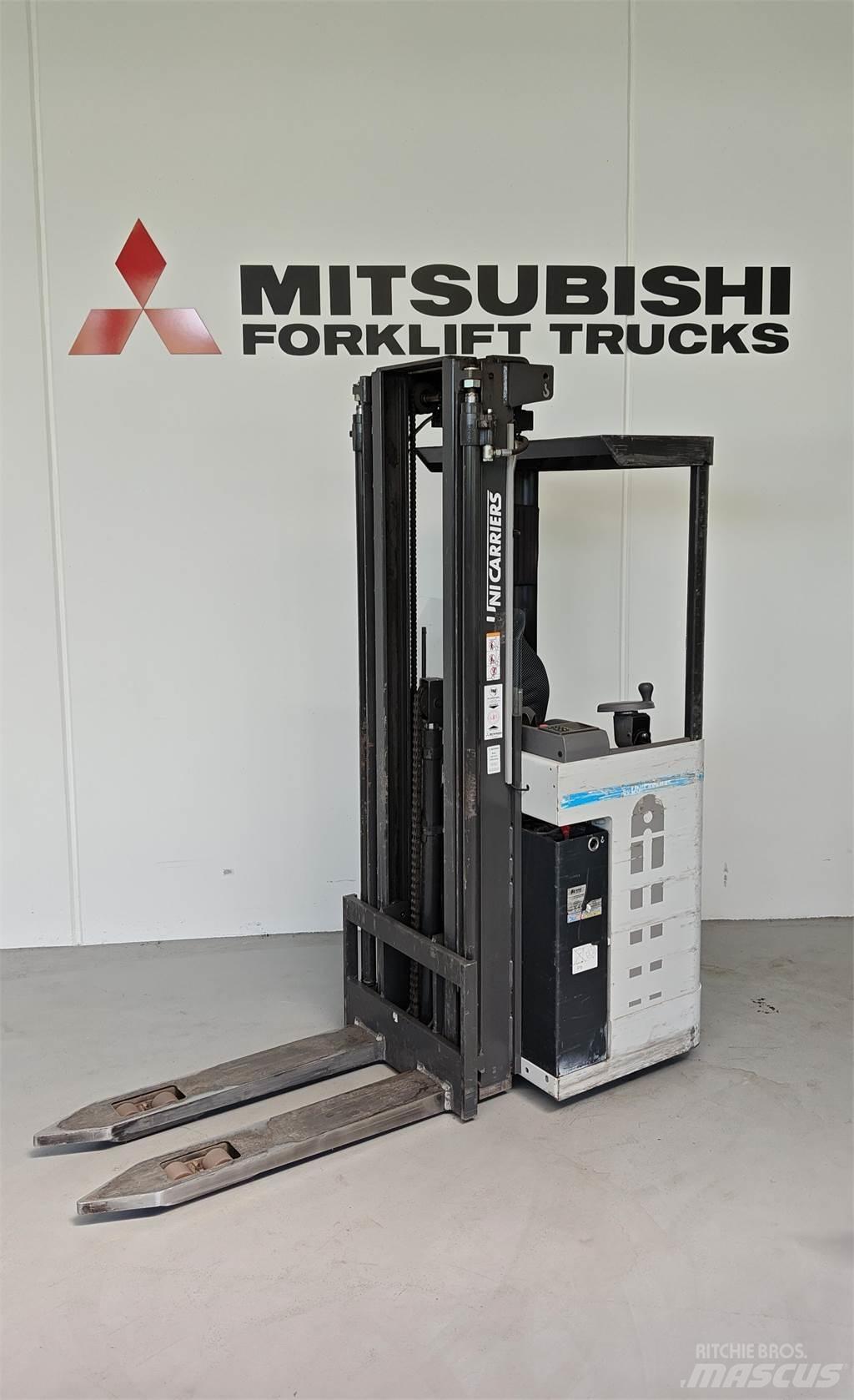 Atlet XJN160 Lavtløftende truck med platform