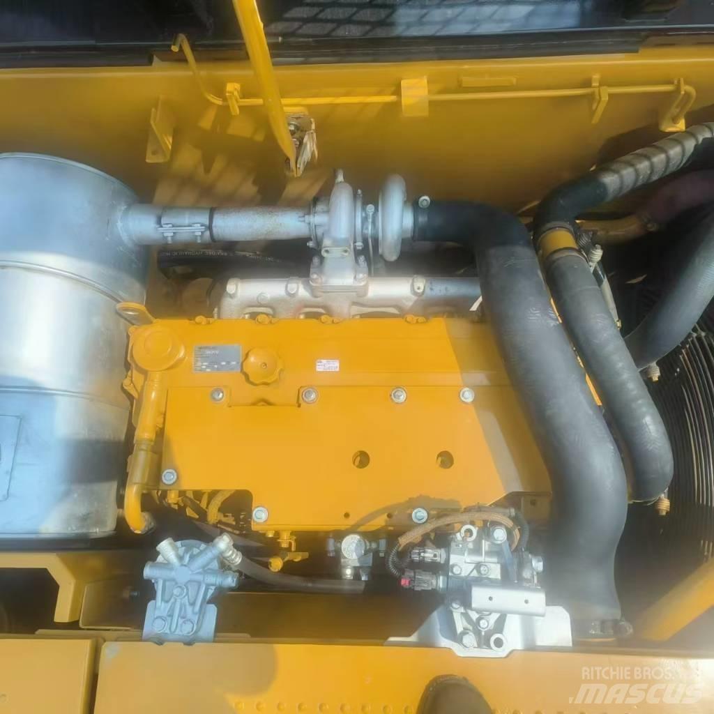 CAT 320D2 Beltegraver