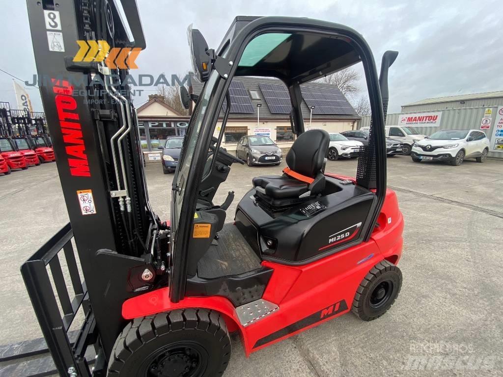 Manitou MI 25 D Diesel Trucker