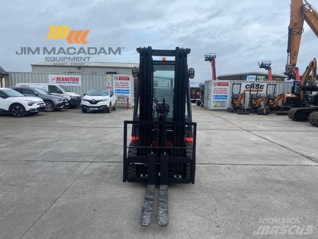 Manitou MI 25 D Diesel Trucker