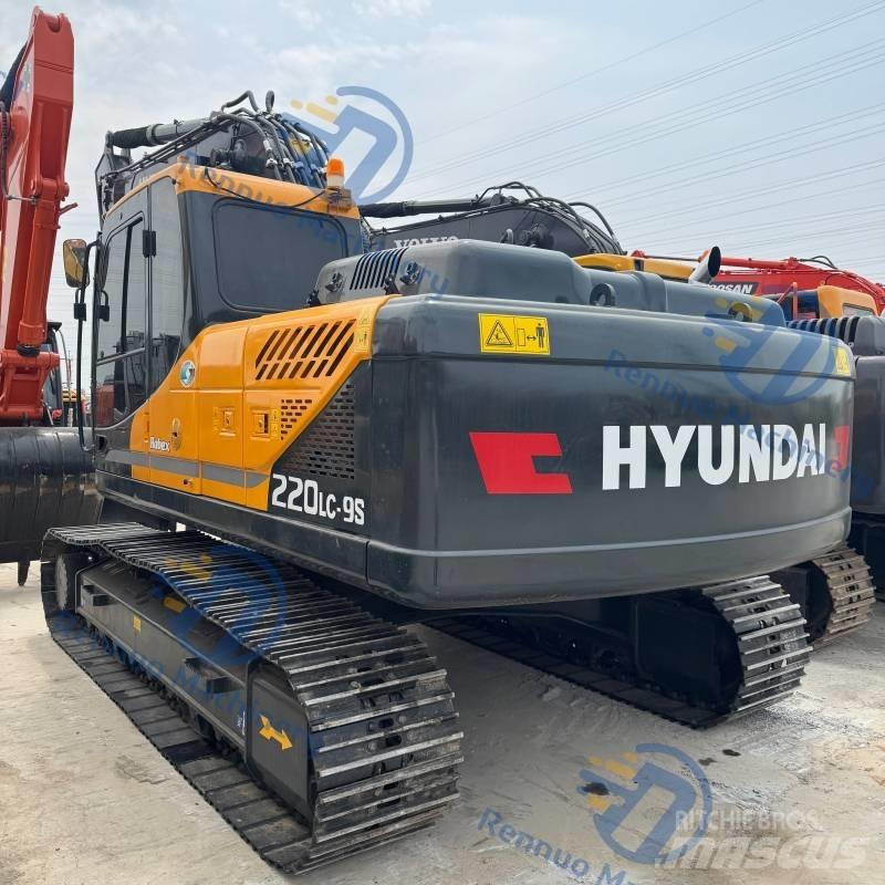 Hyundai R220-9S Beltegraver
