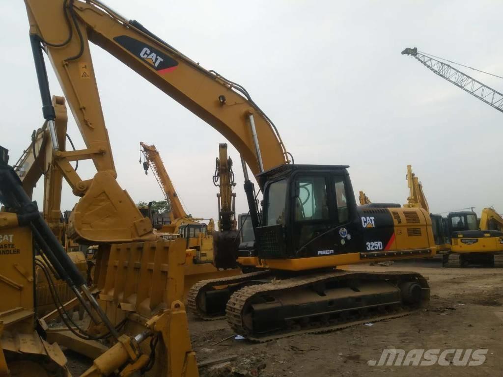 CAT 325 D Beltegraver