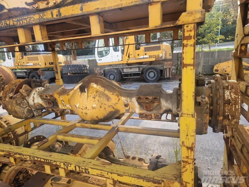 Volvo A25C Aksler