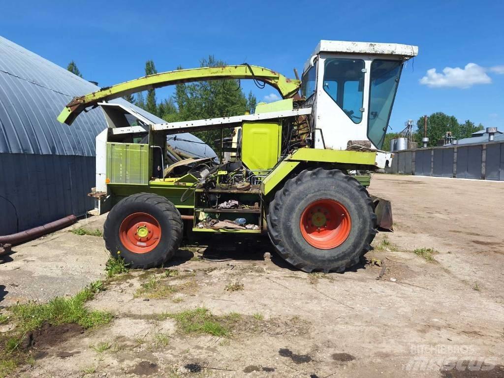 CLAAS Jaguar 690 Selvdrevne fôrhøstere
